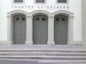 Heidelbergs Theater erlebt traumhafte Besucherzahlen. Aber: Wer hätte  d a s  gedacht?