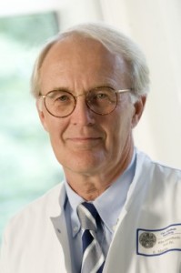 Professor Dr. Eike Martin, Ärztlicher Direktor der Anästhesiologischen Universitätsklinik Heidelberg und ehemaliger Klinikumsvorstand, geht in den Ruhestand. Foto: Universitätsklinikum Heidelberg