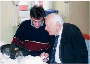 Hans Georg Gadamer im Gespräch mit Antoine Mechler Foto: Jürgen Gottschling