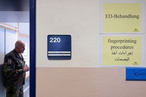 Step bei Step: Präzise und minutengenau ausgerichtet - und nach einem Tag ist dann (fast) alles vorbei. Foto: Philipp Rothe