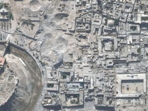 Die Lage in Aleppo hat sich dramatisch zugespitzt. 80 Prozent der Altstadt liegen in Trümmern, 50 Prozent der Einwohner sind geflohen. Doch die Zerstörungen sind kein zufälliges Produkt des Krieges. Sie wurden von der syrischen Regierung teilweise absichtlich herbeigeführt.