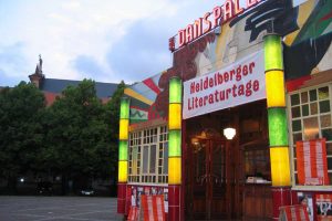 Zelt-aussen-AG-Heidelbeger-Literaturtage