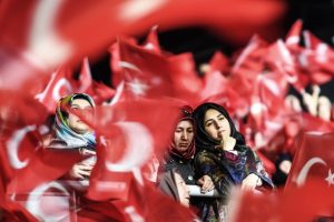 erdoganistinnen_in_istanbul
