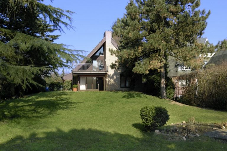 Neue Rundschau » Wie wird wo gebremst? Wie sicher sind „gebremste